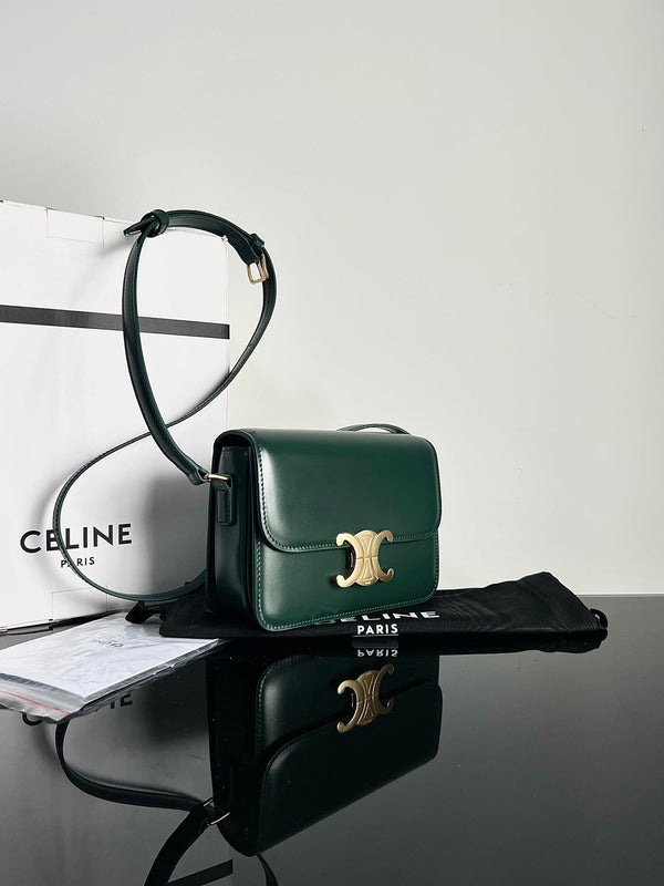 TEEN TRIOMPHE 18 GREEN CALFSKIN