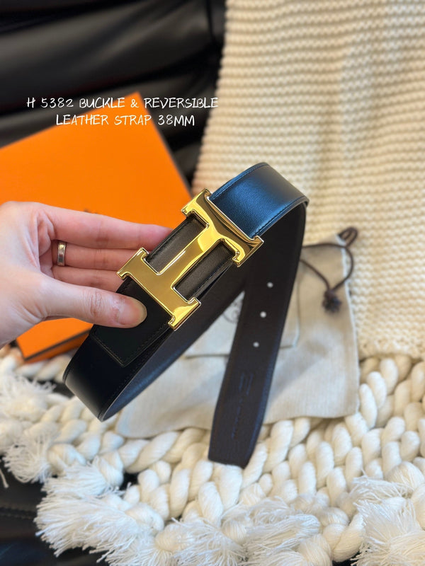 H 5382 BELT 38MM GOLD BUCKLE & REVERSIBLE CHOCOLATE AND BLACK LEATHER