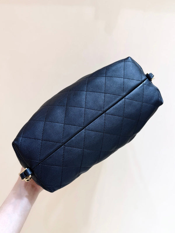 CC 25S Hobo Dual-Use Bag in Black Cowhide