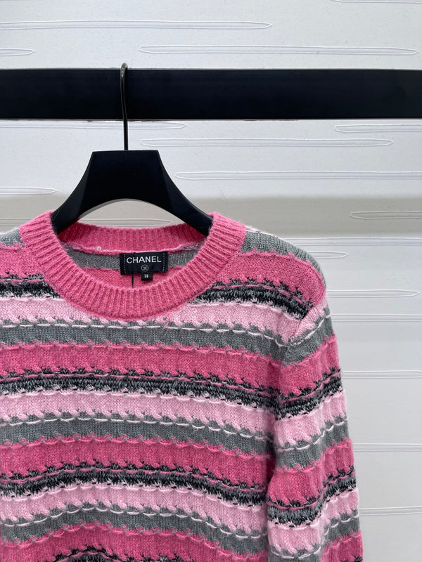 CC 25 Striped Knitted Long-Sleeved Sweater Pink Cashmere