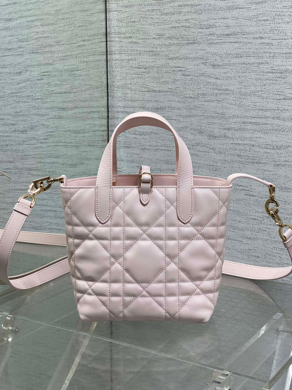 CD Toujours Vertical Small Built-In Lucky Charm Chain 18cm Pink Lambskin