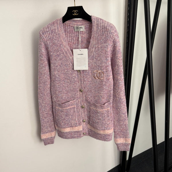 CC Single-breasted V-neck Long-sleeved Knitted Cardigan