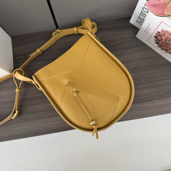 Loewe Hammock 21 Handbag in Yellow Calfskin 274140