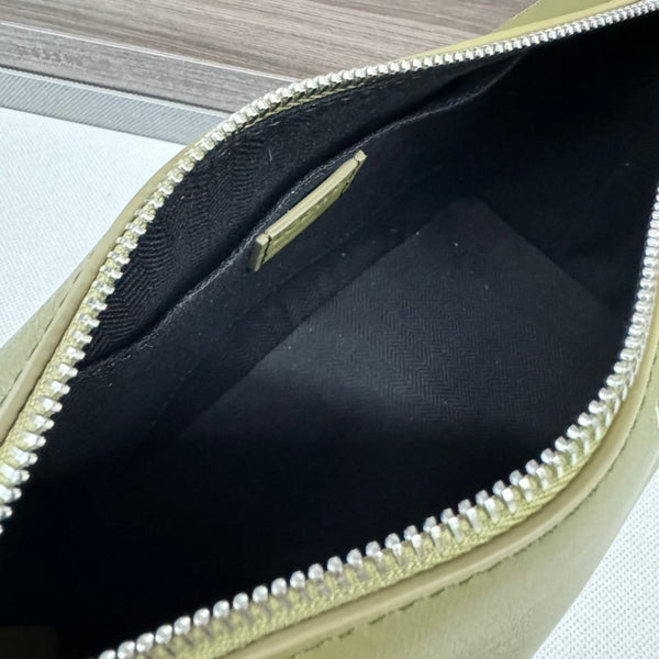 Loewe Puzzle Fold 22cm Handbag in Olive Green Glossy Calfskin 274165