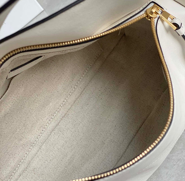 LOE Puzzle Hobo 29cm in Classic White Calfskin 274282