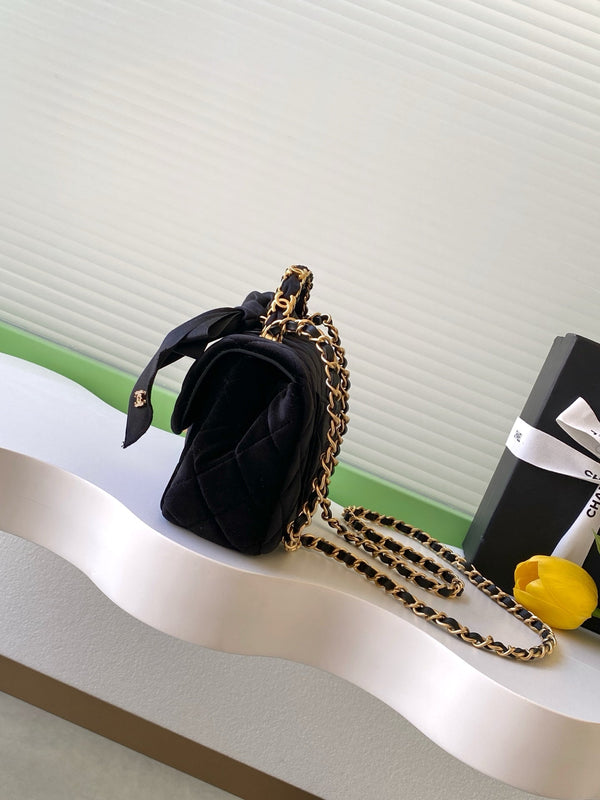Chanel 25K Series Velvet Bow CF Handle Bag 20 Black 275900
