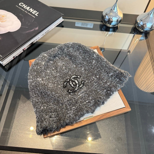 Chanel New Knitted Bucket Hat Gray in Fibrous 980144