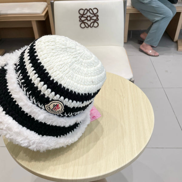 Moncler New Patchwork White Black Plush Bucket Hat 980317