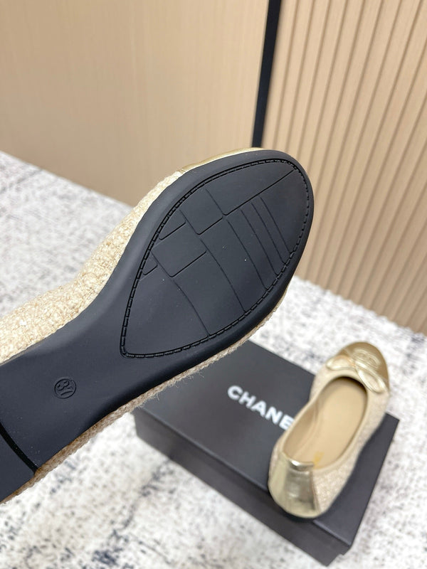 Chanel 26SS Ballet Flats Shoes Gold Metallic in Lambskin with Fabric 591396