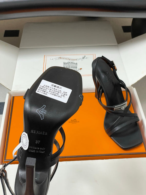 HM Muse Sandal 100 Black in Calfskin 593812