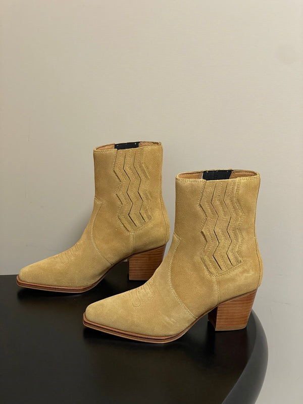 HM Lissa Chelsea Boots 70 Beige in Suede 593783