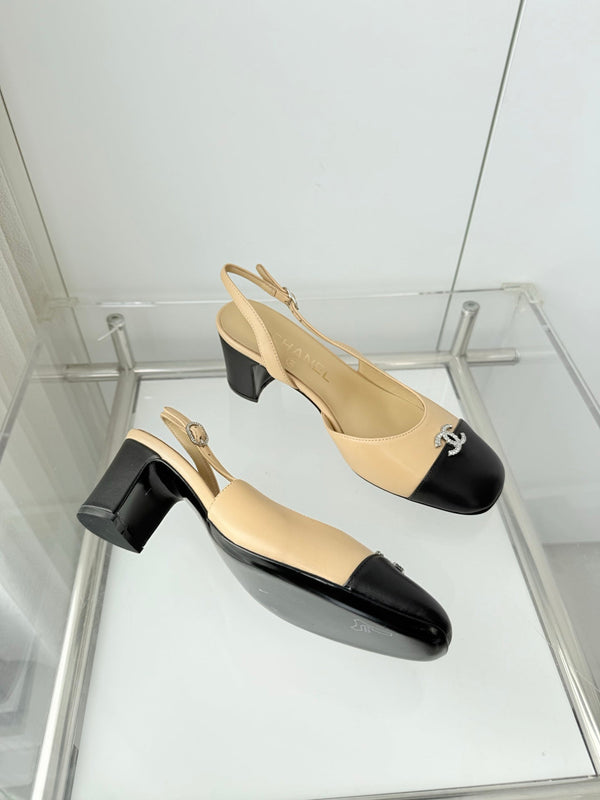 Chanel 26 High Heels Beige Black 50 in Lambskin 597332
