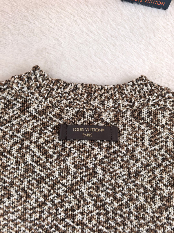 LV Gradient Floral Round Neck Cardigan