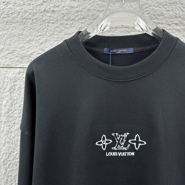 LV Long-Sleeve Crew Neck Sweatshirt 492267