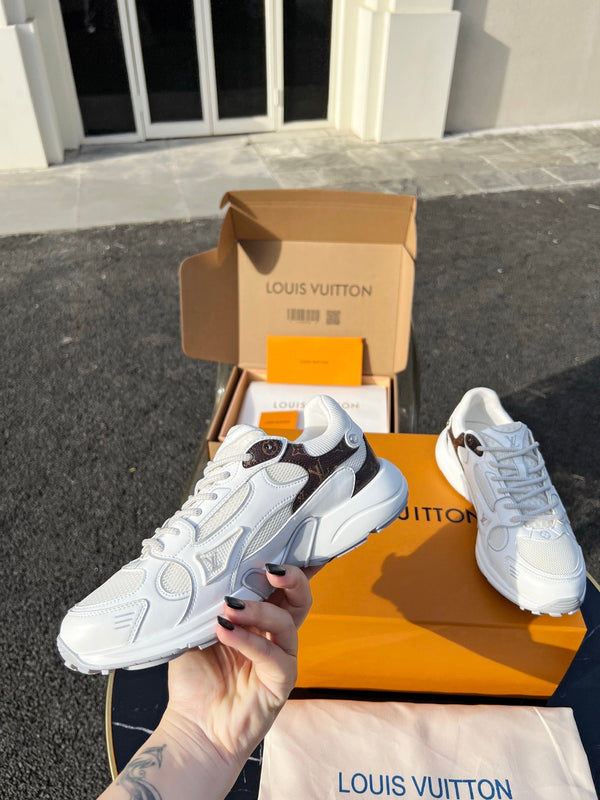LV 26 Olympia Sneaker White in Fabric Mesh 600743