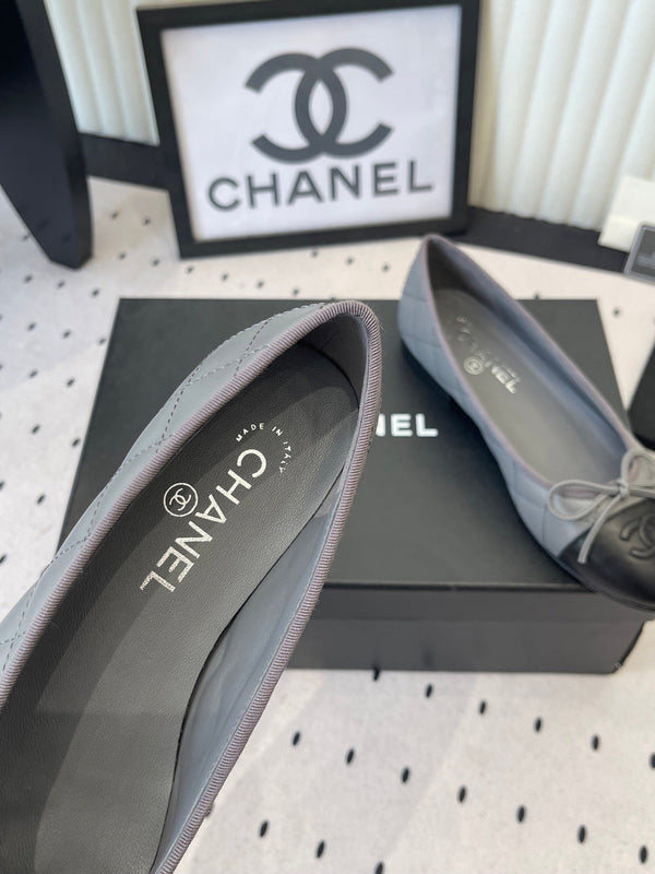 CC Ballet Flats Gray in Cowhide 611700