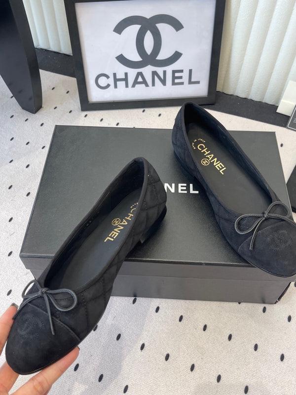 CC Ballet Flats Black in Suede 611695