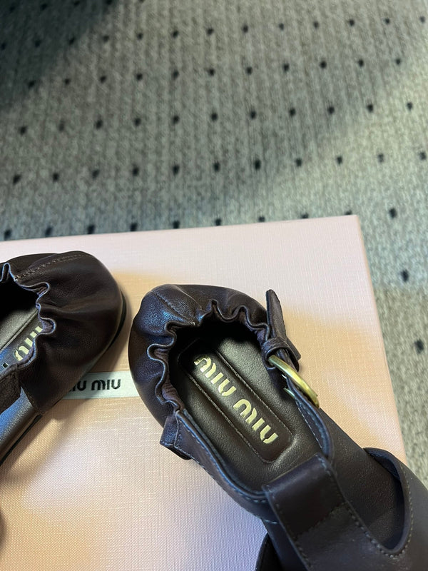Miu Miu 26 Roman Sandals Brown in Cowhide 614721