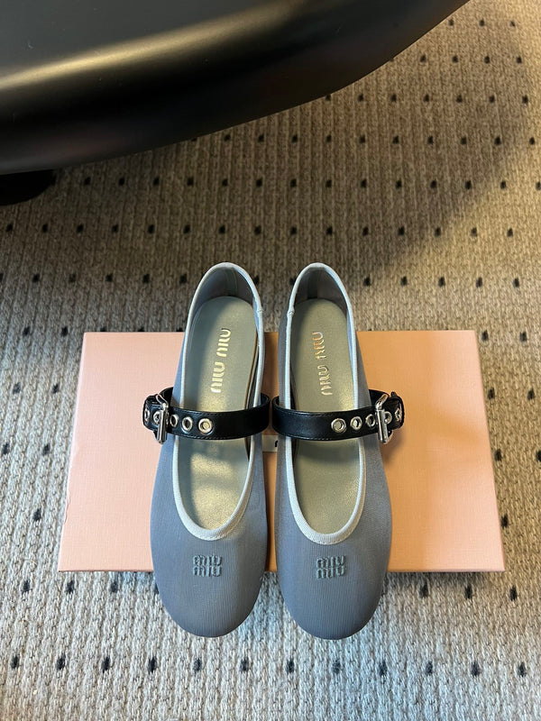 Miu Miu Women's Bow-Decorated Ballet Flats Gray in Mesh 614704