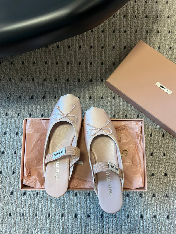 Miu Miu 26 Ballet Flats Light Pink in Silk 614469