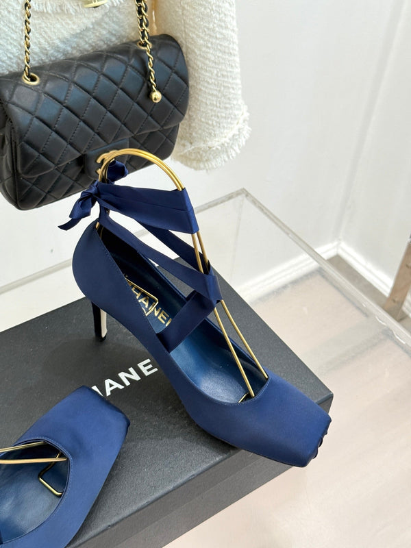 Chanel 26C Ballet High Heels Dark Blue in Silk 616004