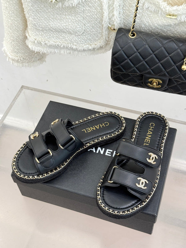 Chanel 26C Chain Double C Buckle Slippers Black Cowhide 615788
