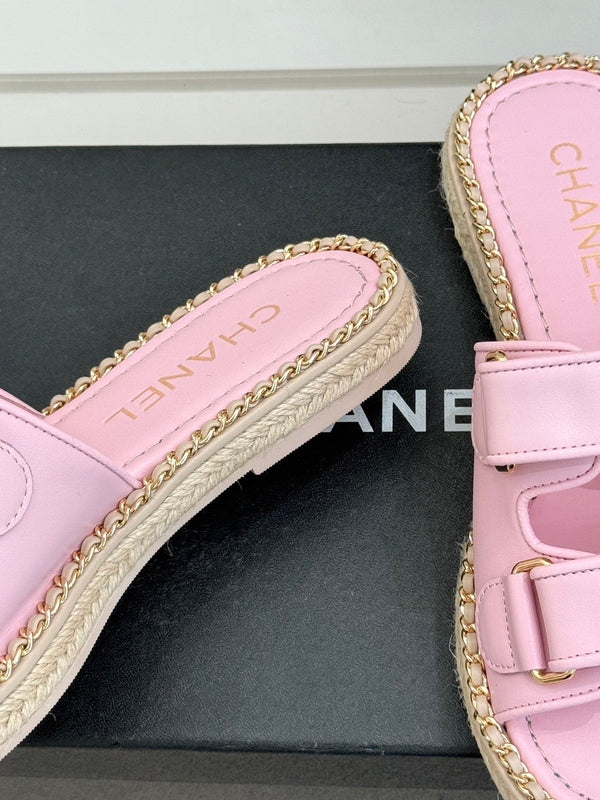 Chanel 26C Chain Double C Buckle Slippers Pink Cowhide 615787