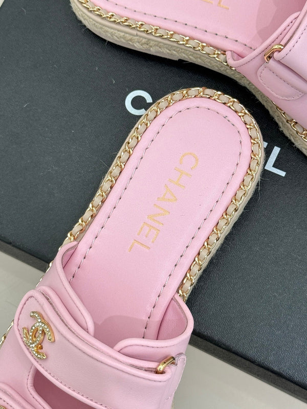 Chanel 26C Chain Double C Buckle Slippers Pink Cowhide 615787