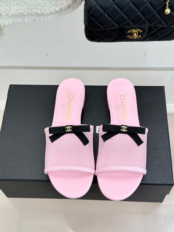 Chanel 26C Double C Bow Slippers Pink in Mesh 615710
