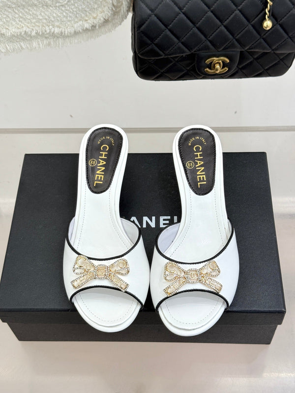 CC Classic Rhinestone Double C Bow Kitten Heel Slippers White in Cowhide 615816
