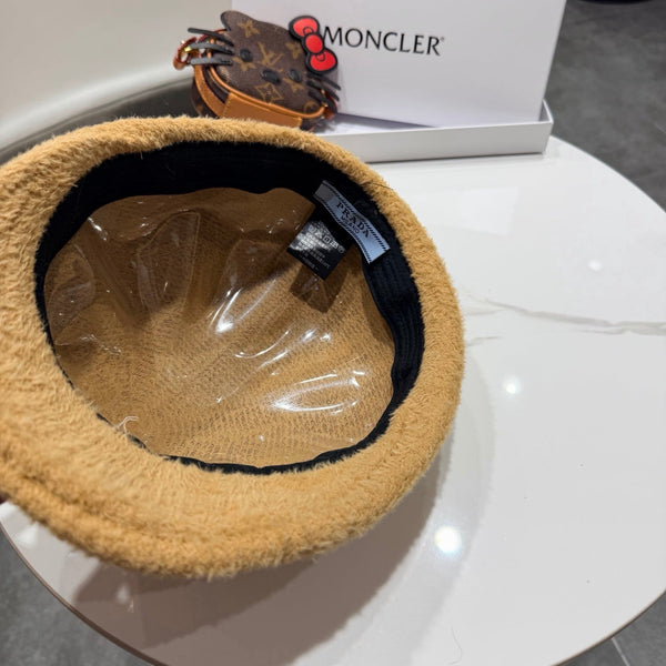 Prada 25 Iceland Beret Camel in Cashmere 125814