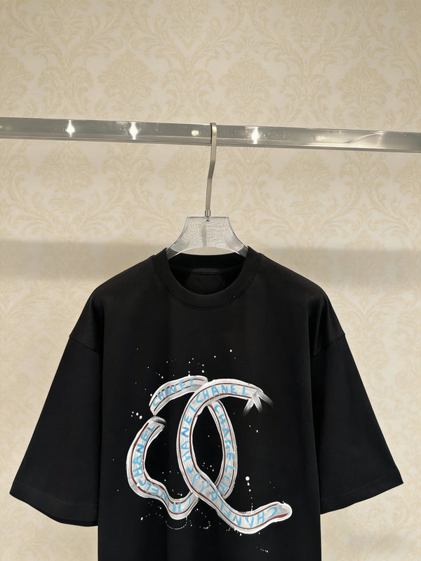 Chanel "CC" Letter Series Short-sleeved T-shirt Black in Cotton 127291