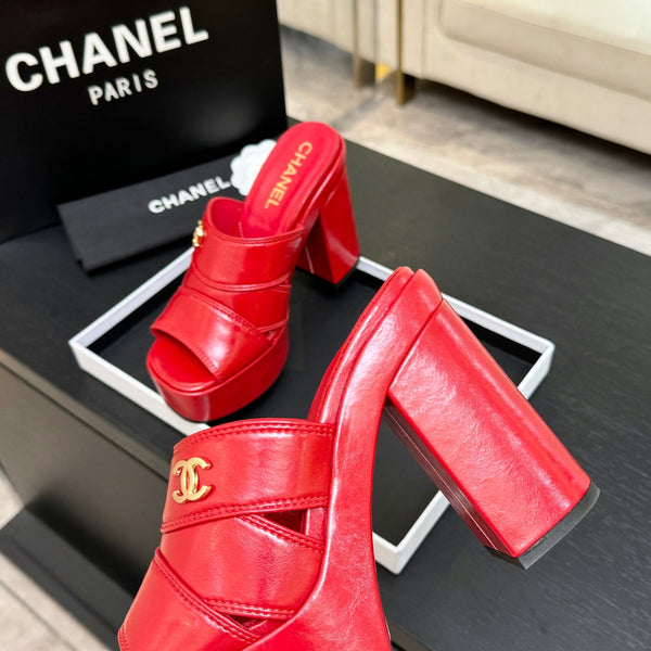 Chanel 2026 Runway Platform High-Heeled 12.5cm Sandals Red in Cowhide 673061