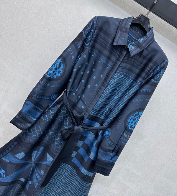 Hermes 26 Printed Waist-Waisted Maxi Dress Blue in Mulberry Silk 137386