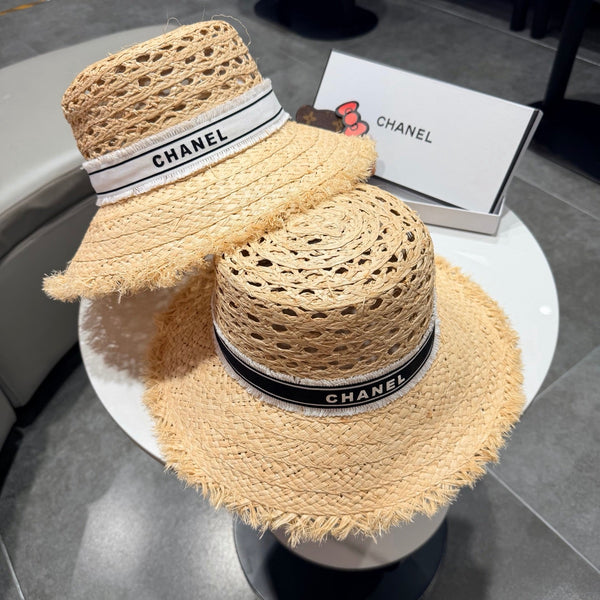 Chanel Straw hat Beige White in Raffia 197754