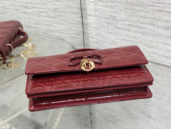 Dior 26 Bow Pearl Chain Clutch In Burgundy Glossy Lambskin GHW