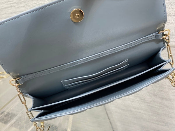 Dior 26 Bow Pearl Chain Clutch Blue Lambskin GHW