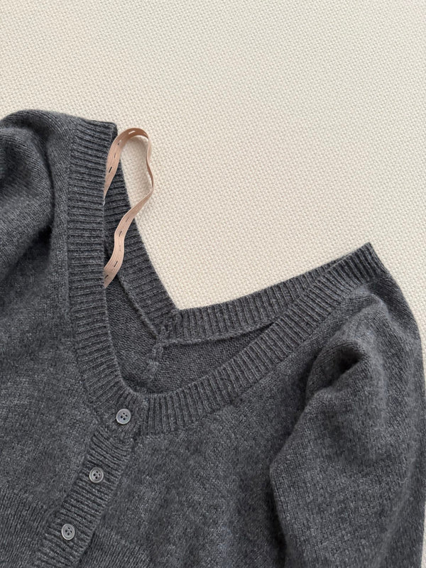 Miu 26 Logo Off-Shoulder Short Cardigan Grey in Cashmere 188141
