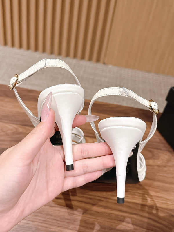 CC 26SS Strappy High-Heeled 85 Sandals White in Cowhide 692562