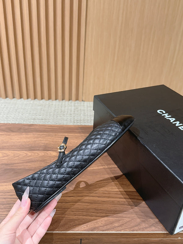 CC 26SS Quilted Mary Jane Black in Calfskin 692543