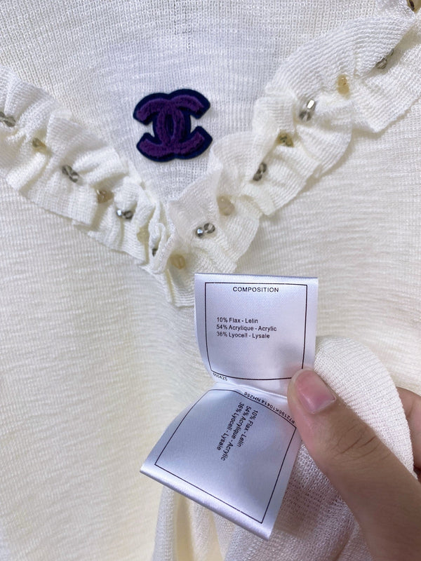 Chanel 26 Short-Sleeve T-Shirt Cream in Acrylic 252223