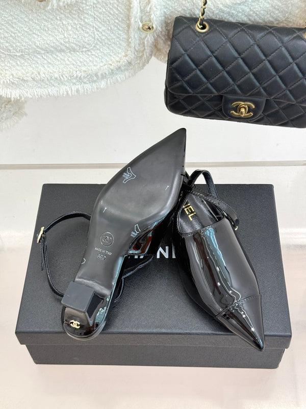 CC Pointed Toe Kitten Heel 30 Open Back Sandals Black in Patent Leather 706378