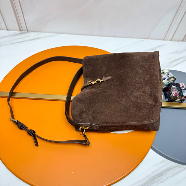 YSL Le 5 À 7 Bucket Bag 26cm Brown in Suede 285618