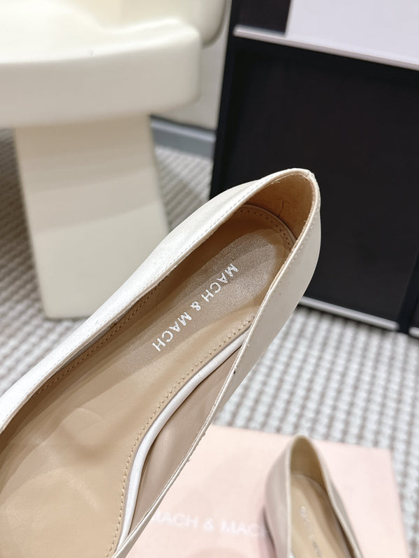 Mach & Mach 26SS Rhinestone Bow Flats Milk White in Silk 722449