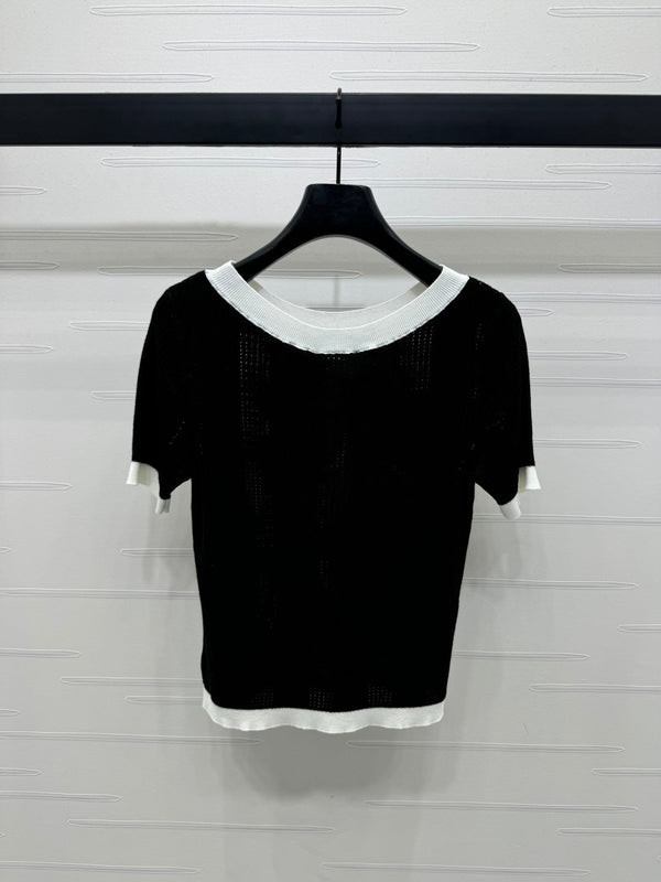 Chanel Short-Sleeve T-Shirt Black in Wool 373088