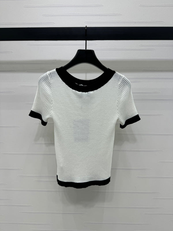 Chanel Short-Sleeve T-Shirt White in Wool 373087