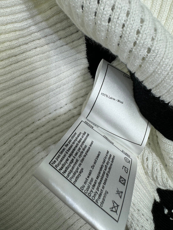 Chanel Short-Sleeve T-Shirt White in Wool 373087