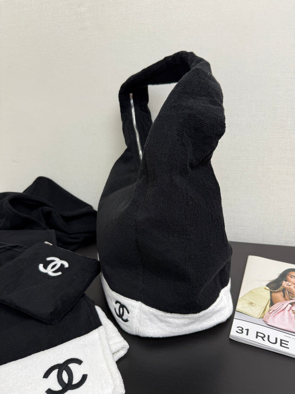 Chanel 2026 Beach Bag 60 Black in Cotton