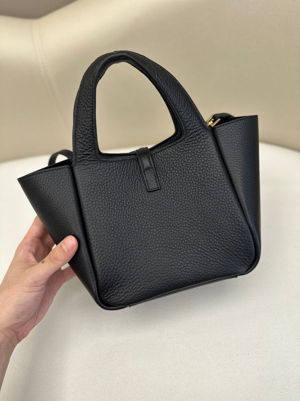 LE 5 À 7 Baby Bea 18 Black in Leather