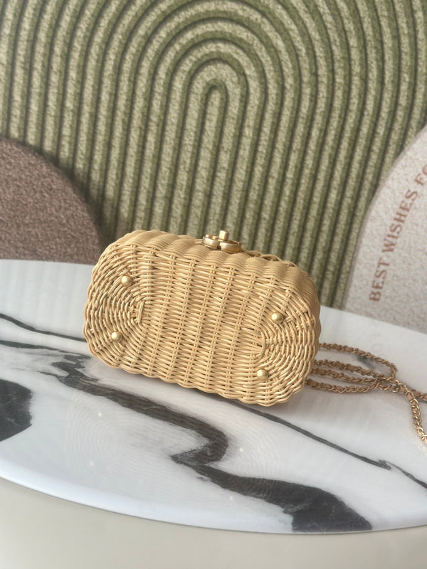Chanel 26c Vanity Case 19.5cm Straw Color in Woven Rattan